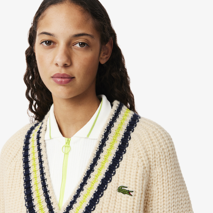 Женский свитер Lacoste