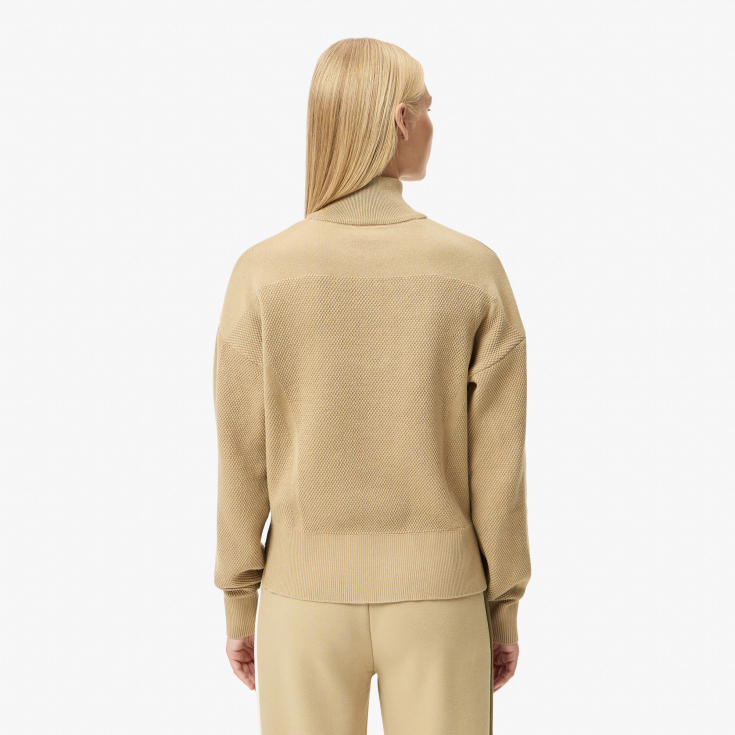 Женский свитер Lacoste