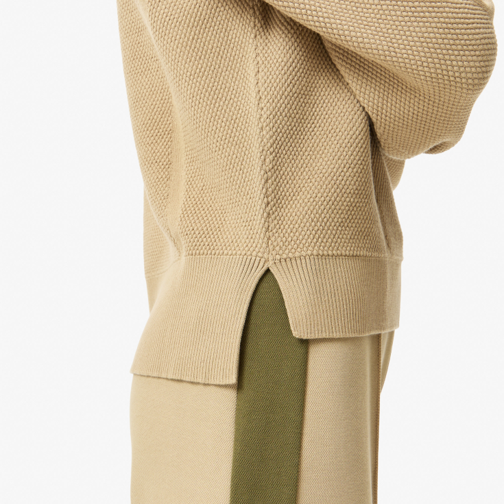 Женский свитер Lacoste