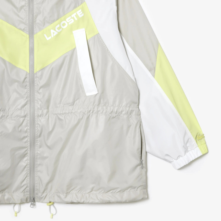 Женская куртка Lacoste
