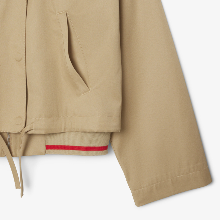 Женская куртка Lacoste