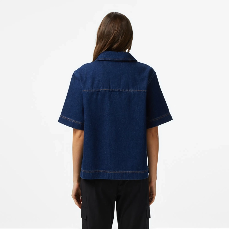 Женская рубашка Lacoste